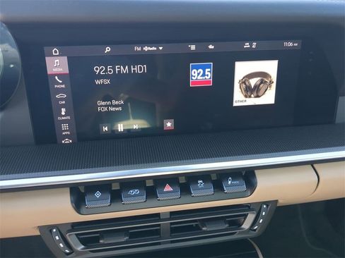 Used 2021 Porsche 911 Turbo S image 17