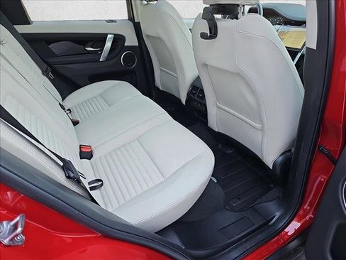 Used 2025 Land Rover Discovery Sport S image 11