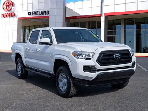 Used 2023 Toyota Tacoma SR image 1