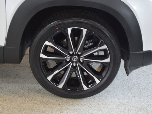 Used 2025 MAZDA CX-50 AWD 2.5 Turbo w/ Weather Package image 9