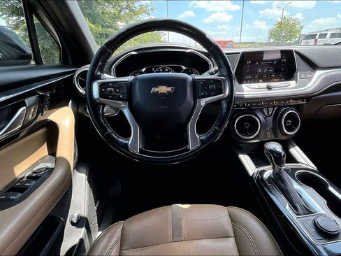 Used 2019 Chevrolet Blazer Premier w/ Sun and Wheels Package FWD image 6