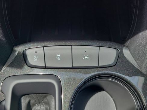 New 2026 Chevrolet TrailBlazer LT w/ Midnight Edition FWD image 31