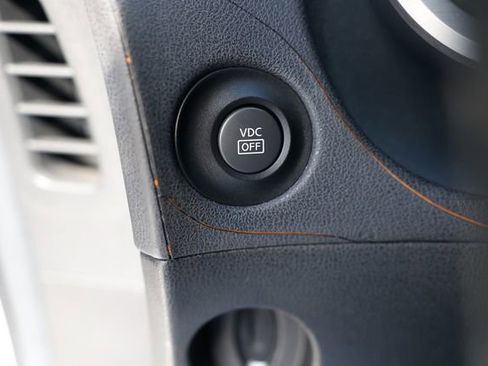 Used 2010 Nissan 370Z Touring image 46