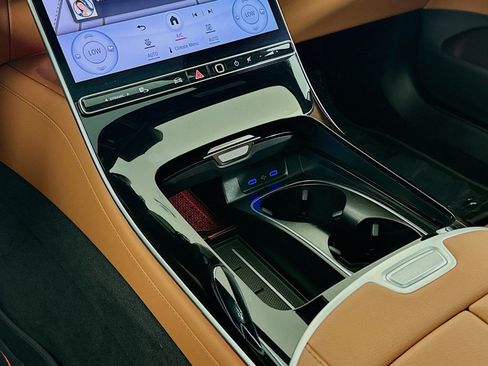 Certified 2026 Mercedes-Benz S 500 4MATIC image 7