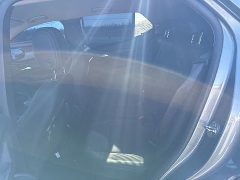 Used 2023 Buick Encore GX Preferred w/ Cold Weather Comfort Package image 8