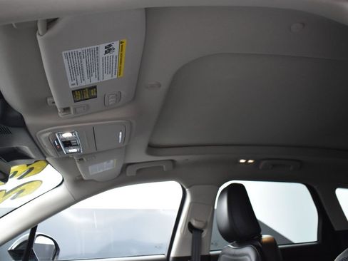 Used 2023 Lincoln Corsair Reserve w/ Equipment Group 201A image 21