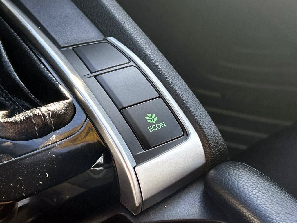 Used 2020 Honda Civic Sport image 25