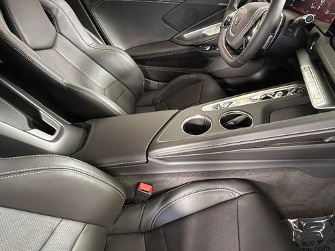 Used 2026 Chevrolet Corvette Stingray Coupe w/ 1LT image 39