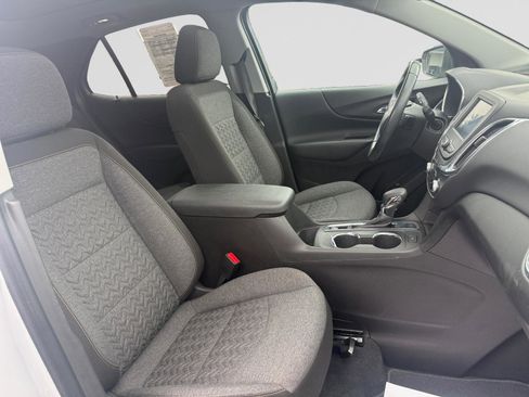 Used 2022 Chevrolet Equinox LT image 15