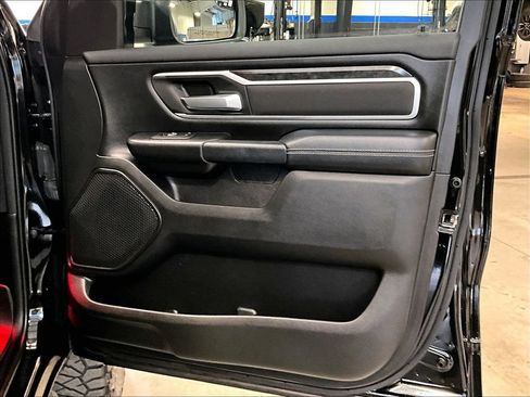 Used 2023 RAM 1500 Big Horn AWD/4WD image 12