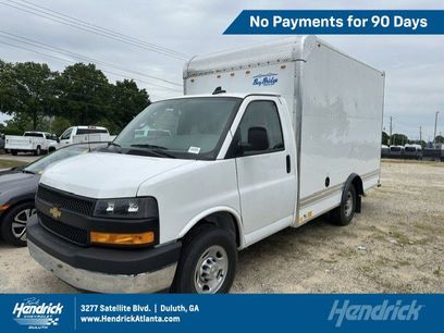 New 2026 Chevrolet Express 3500 w/ Power Convenience Package