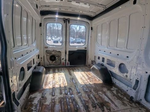 Used 2017 Ford Transit 250 148 Medium Roof image 13