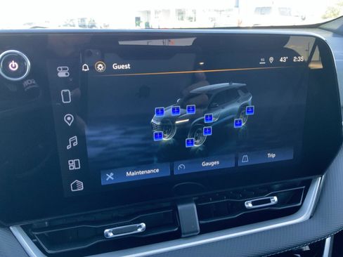 New 2026 Chevrolet Equinox LT w/ Convenience Package II image 43