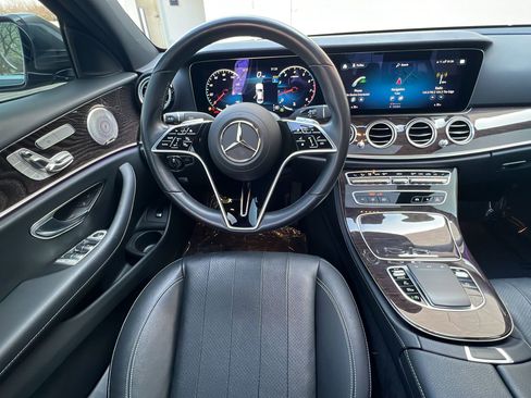 Certified 2023 Mercedes-Benz E 350 4MATIC Sedan image 11