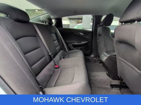 Used 2024 Chevrolet Malibu RS w/ LPO, Floor Liner Package FWD image 27