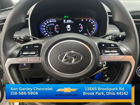Used 2024 Hyundai Santa Cruz SE AWD/4WD image 11