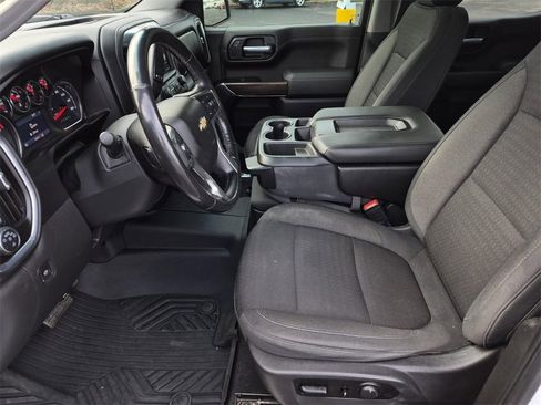 Used 2020 Chevrolet Silverado 1500 LT w/ Texas Edition image 28