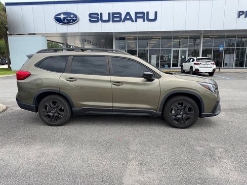 Used 2024 Subaru Ascent Onyx Edition AWD/4WD image 2