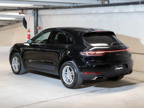 Certified 2020 Porsche Macan AWD/4WD image 3