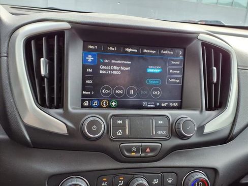 Used 2024 GMC Terrain SLT image 5