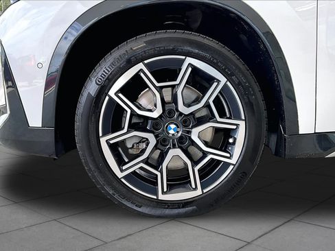 Used 2025 BMW X1 xDrive28i w/ Technology Package AWD/4WD image 10