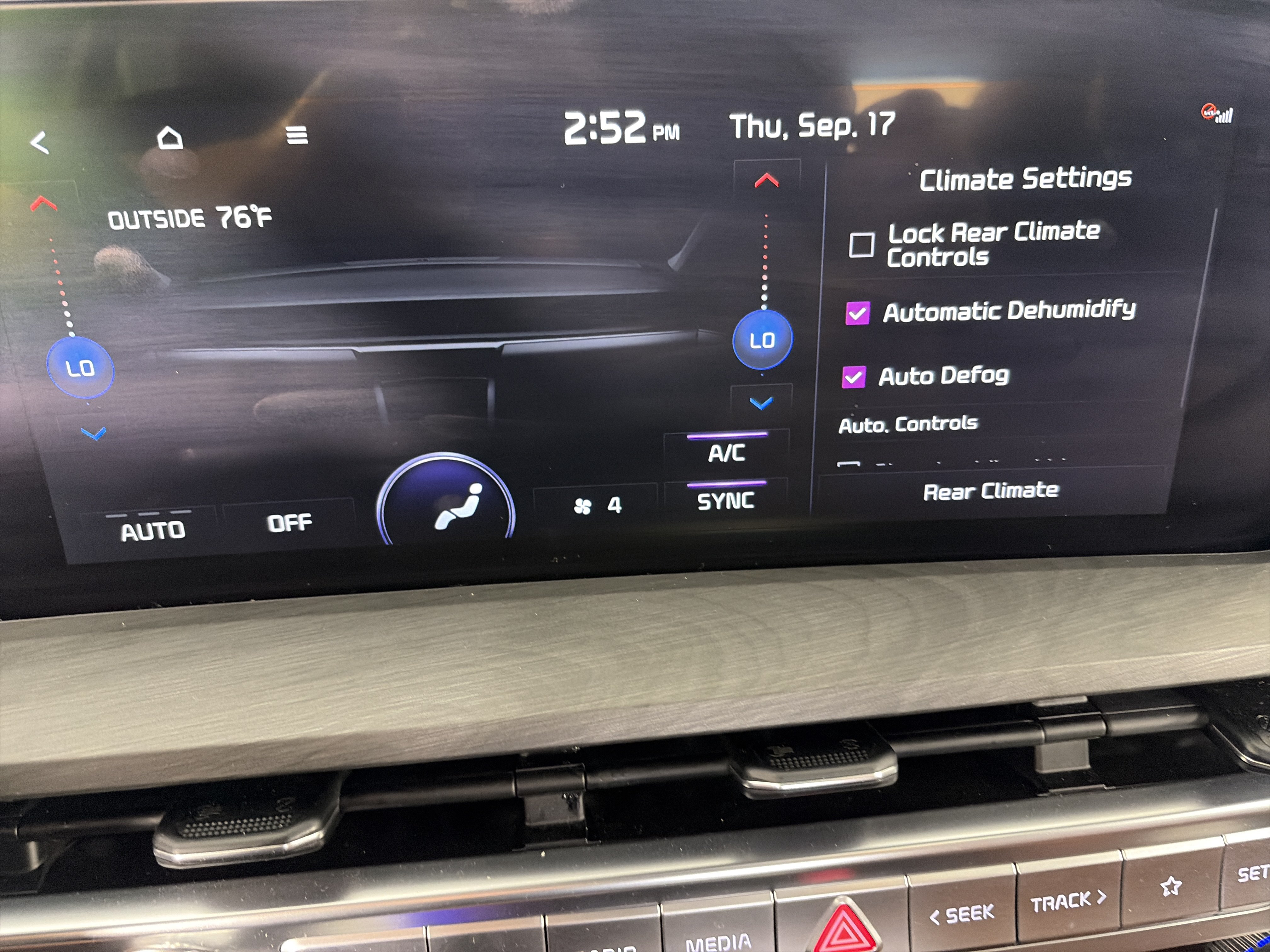 Certified 2024 Kia Telluride SX X-Line AWD/4WD image 24