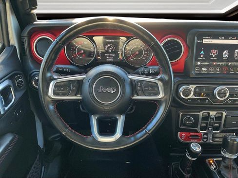 Used 2022 Jeep Wrangler Unlimited Rubicon w/ Steel Bumper Group image 5