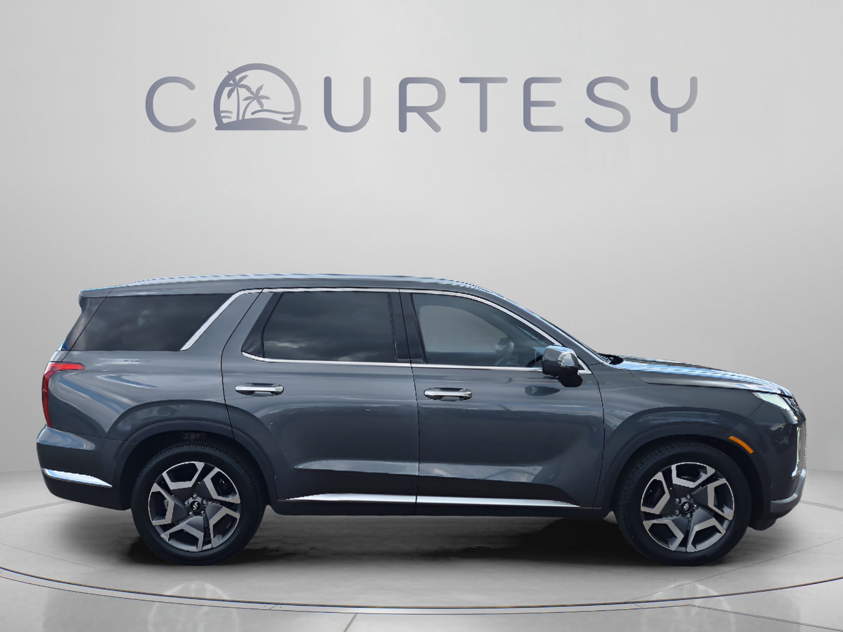 Certified 2023 Hyundai Palisade Limited FWD image 6