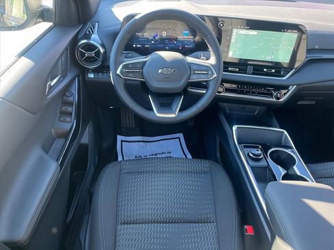 New 2026 Chevrolet Equinox LT w/ Midnight Edition image 7