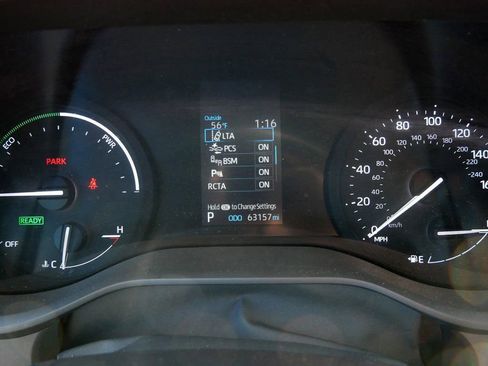 Used 2024 Toyota Sienna XLE image 23