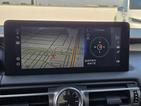 Used 2022 Lexus IS 350 F Sport w/ Navigation Package RWD image 9