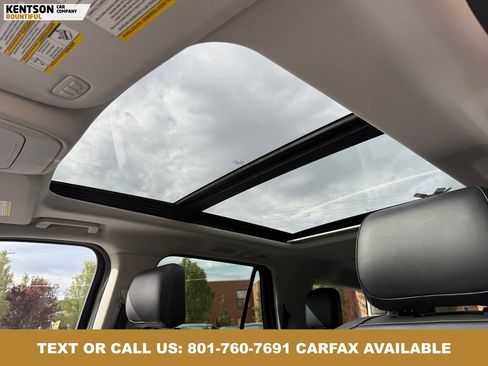 Used 2025 Ford Expedition Platinum AWD/4WD image 26