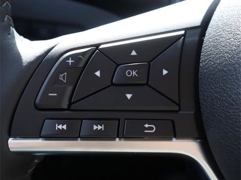 New 2025 Nissan Sentra SV w/ SV Premium Package image 8