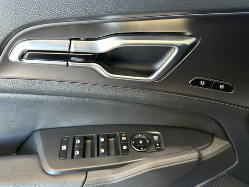Certified 2026 Kia Sportage SX FWD image 11