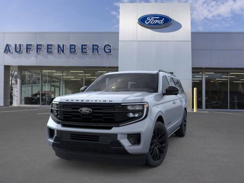 New 2025 Ford Expedition Max Platinum w/ Stealth Appearance Package image 2