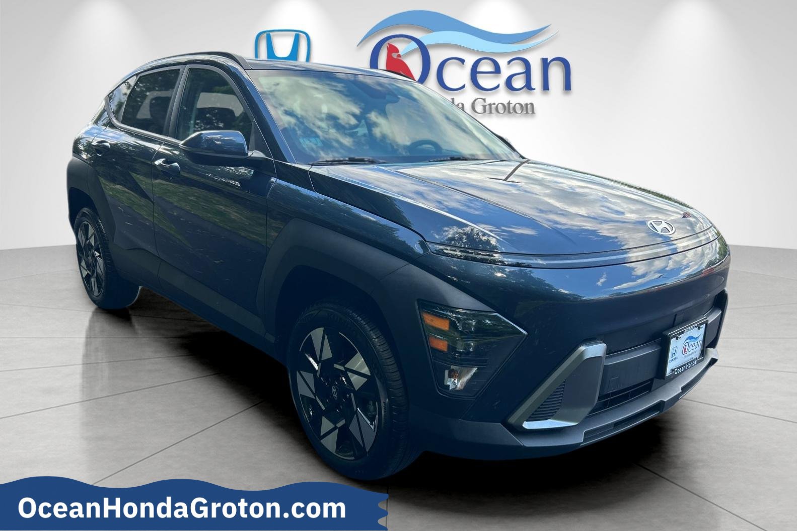 Used 2025 Hyundai Kona SEL AWD/4WD image 1