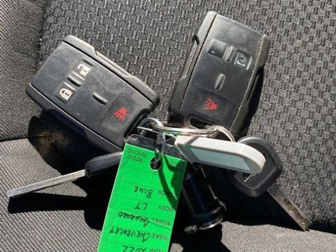 Used 2022 Chevrolet Colorado LT image 25