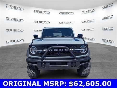 Used 2021 Ford Bronco First Edition image 3