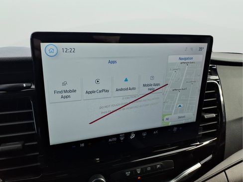 Used 2024 Ford Transit 350 XLT image 18