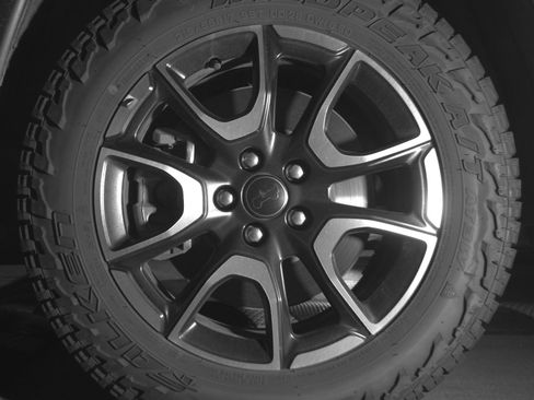 Used 2025 Jeep Compass Trailhawk image 12