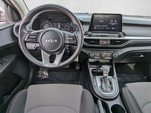 Used 2024 Kia Forte LXS image 15