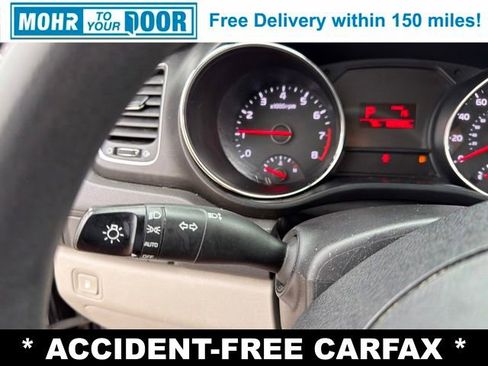 Used 2018 Kia Sedona LX FWD image 18