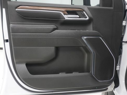 Used 2024 Chevrolet Silverado 3500 LT w/ Texas Edition AWD/4WD image 16