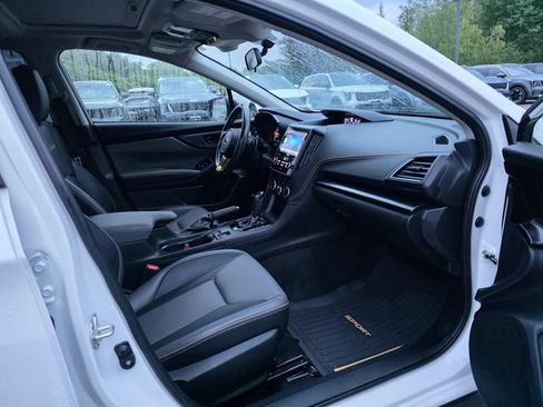 Used 2022 Subaru Crosstrek 2.5i Sport w/ Moonroof Package AWD/4WD image 11