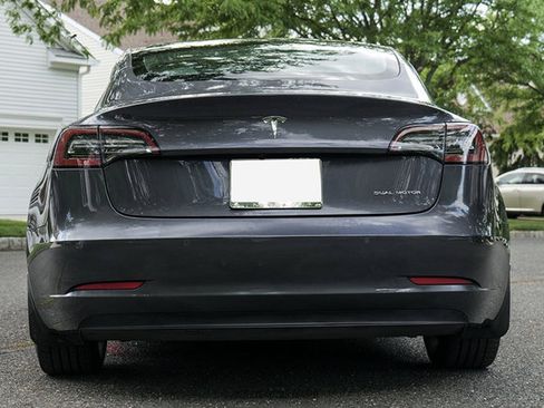 Used 2018 Tesla Model 3 Long Range AWD/4WD image 7