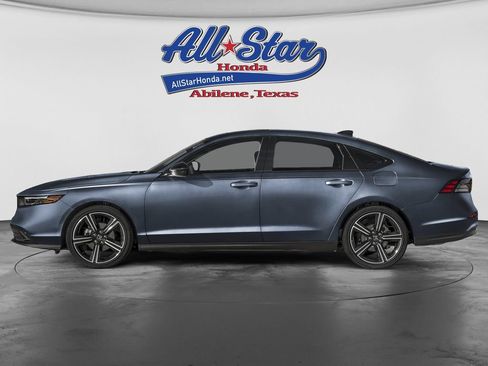 Used 2026 Honda Accord SE image 3
