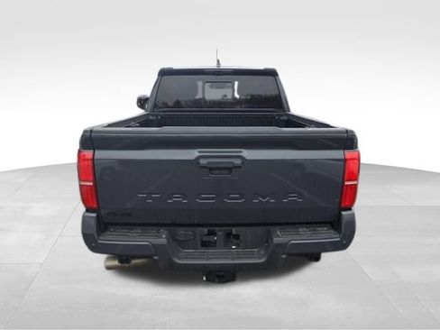 Used 2024 Toyota Tacoma TRD Off-Road w/ TRD Off Road Premium Package image 6