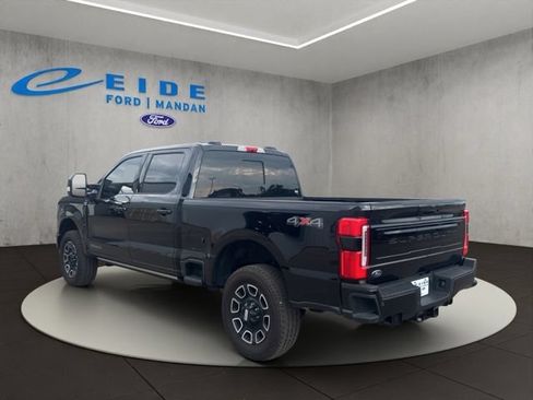 Used 2026 Ford F250 Platinum AWD/4WD image 11