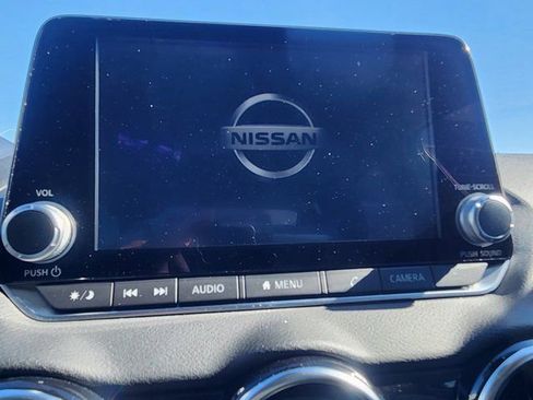 Used 2022 Nissan Sentra SV w/ Trunk Package image 22