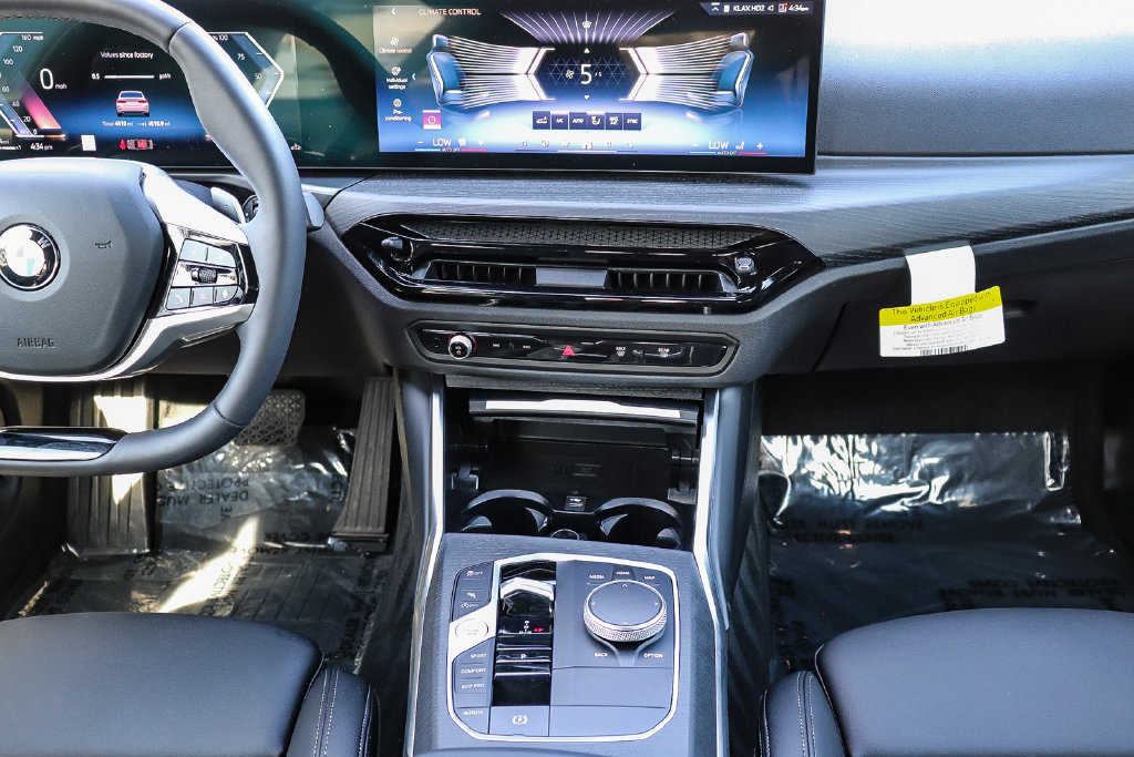 Used 2026 BMW 330i Sedan w/ Convenience Package RWD image 13